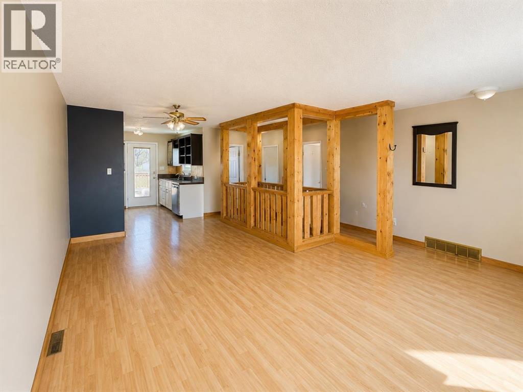 5015 Day Street - 5