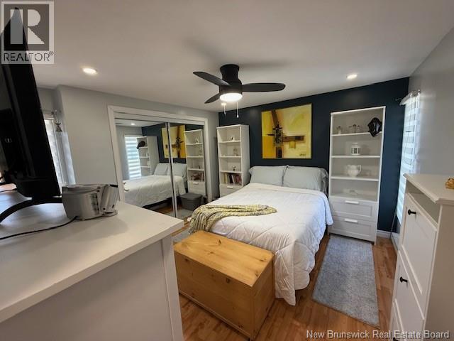 10 Sivret Street - 16