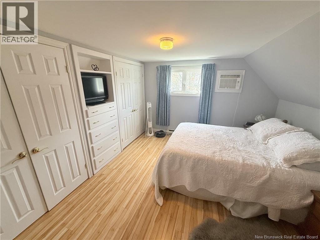 128 St James Street - 20