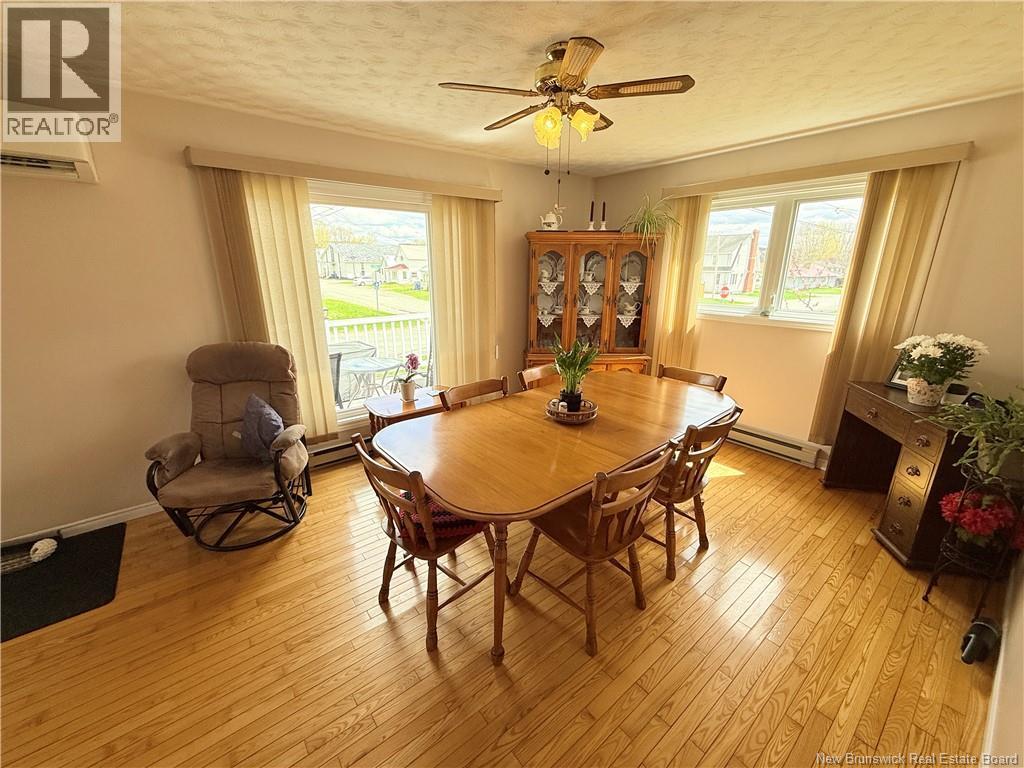 128 St James Street - 11