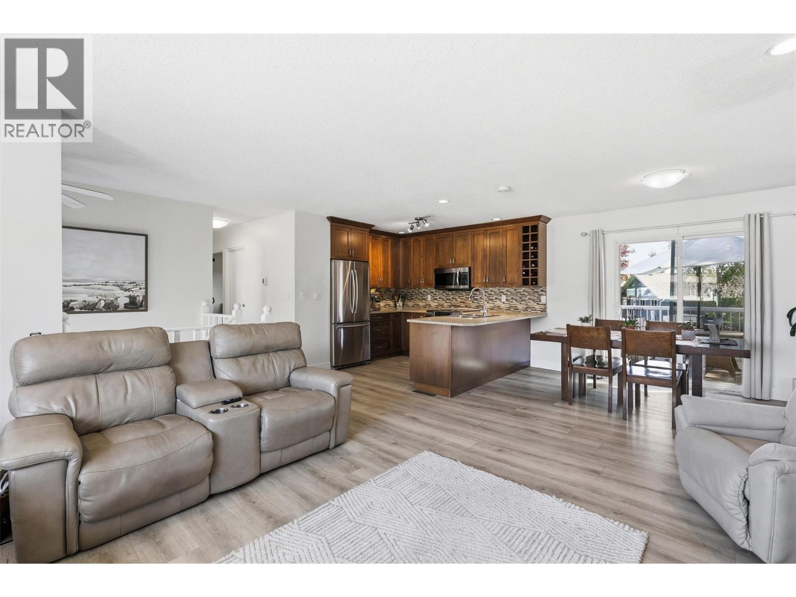 675 sicamore Drive - 8