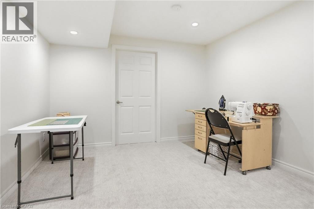96 ABBOTSFORD Trail, Hamilton, Ontario, L9B0A4 — Photo 12