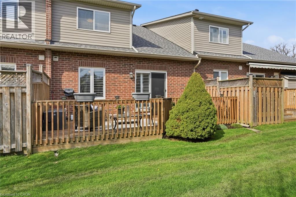 96 ABBOTSFORD Trail, Hamilton, Ontario, L9B0A4 — Photo 2