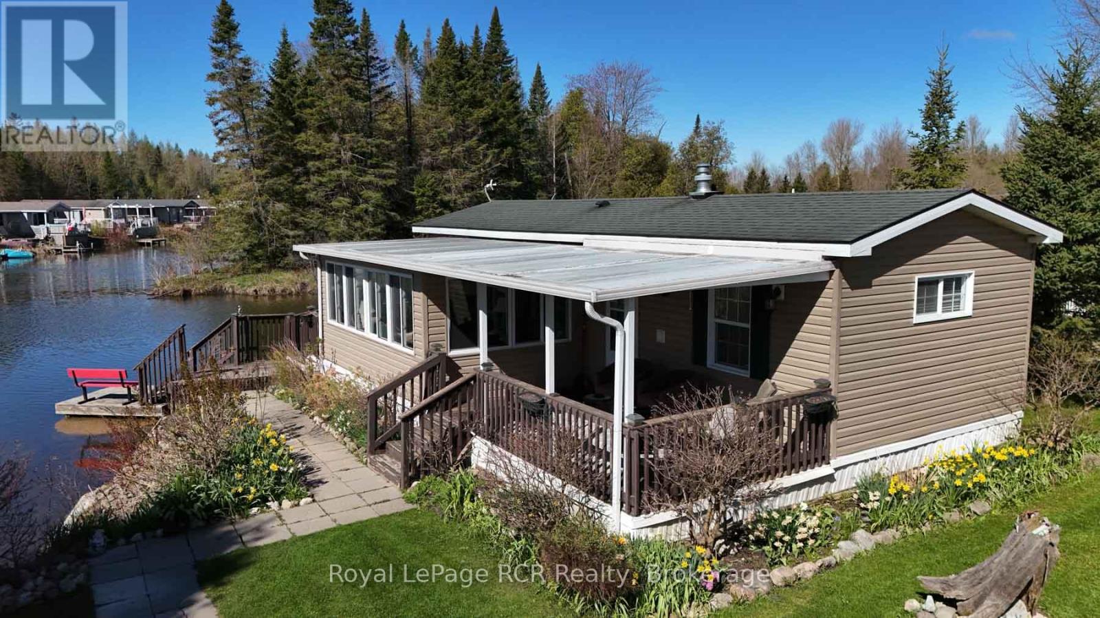61 LAKESIDE STREET - 1