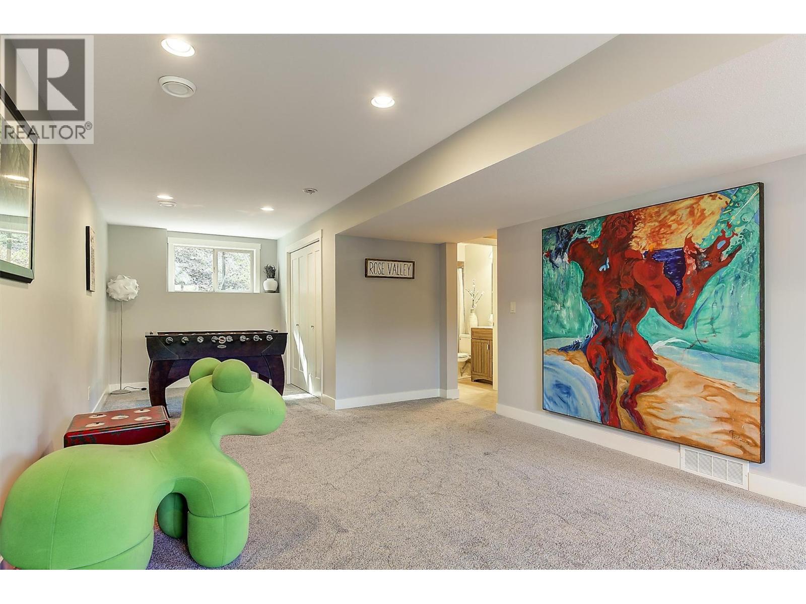 2200 Sunview Drive - 40