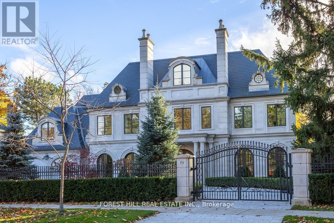 15 TUDOR GATE - 2