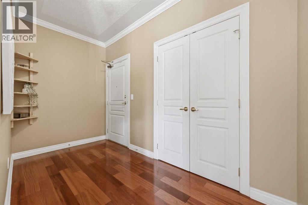 #203 60 24 Avenue SW - 25