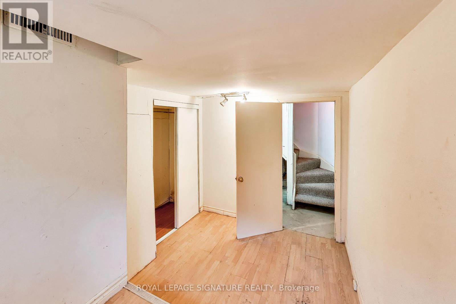 #18 325 JARVIS STREET - 16