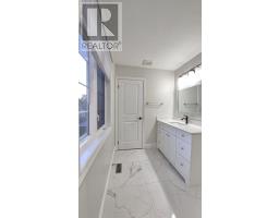 4 Caymus Street, Richmond Hill, ON L4B4G4 Photo 25