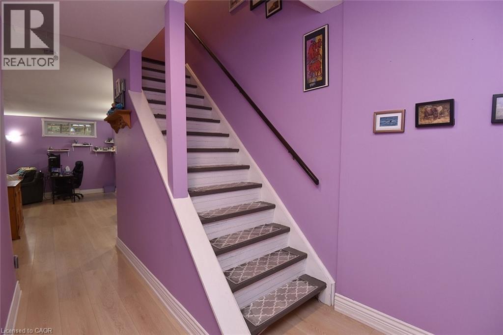 1429 ESTER Drive - 32