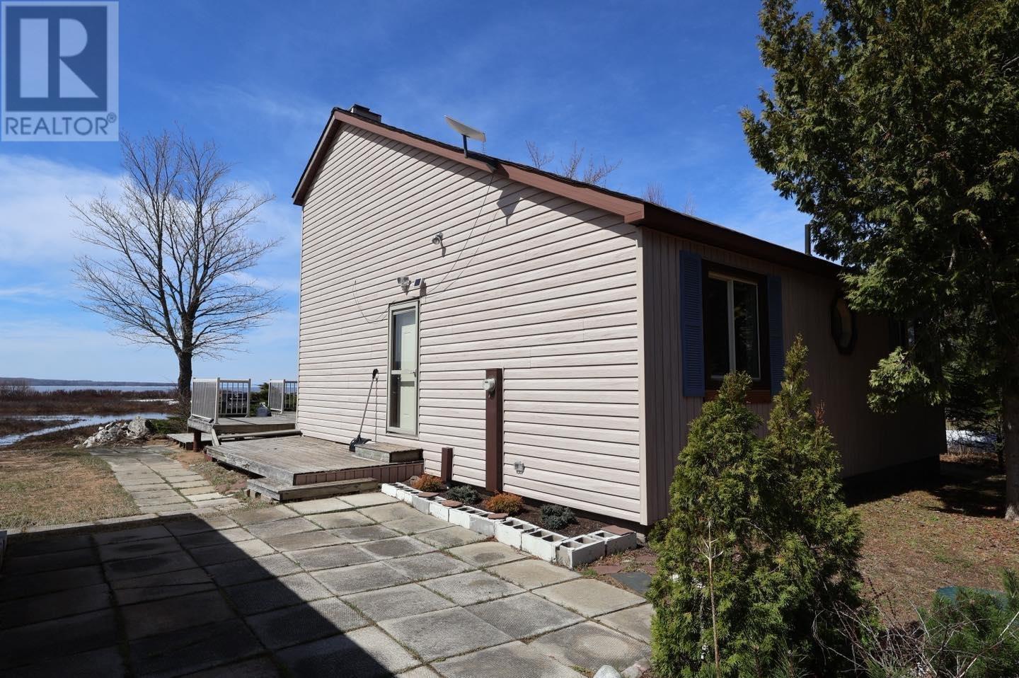 1966 Pineshores RD - 5