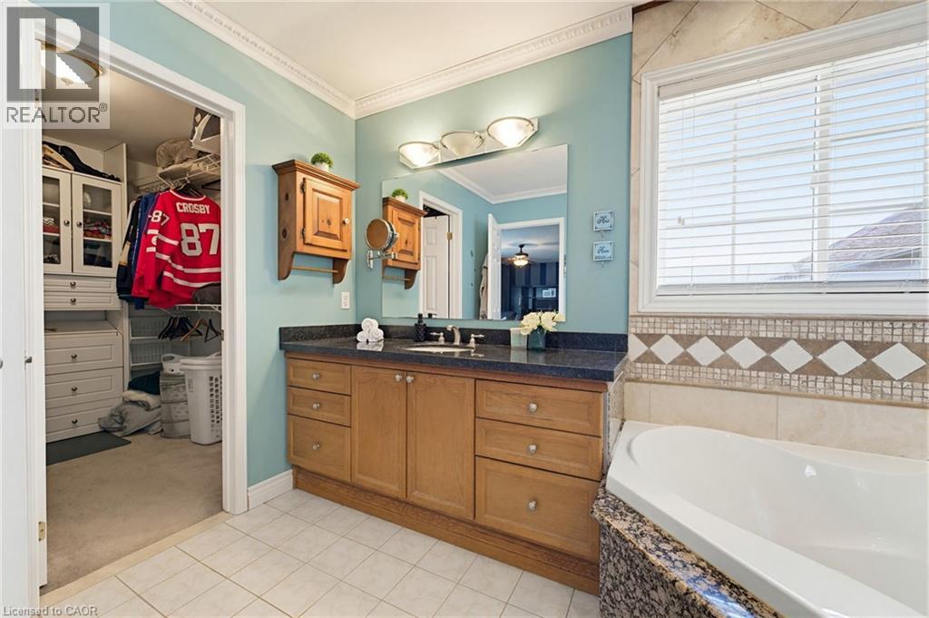 29 WATSON Crescent - 22