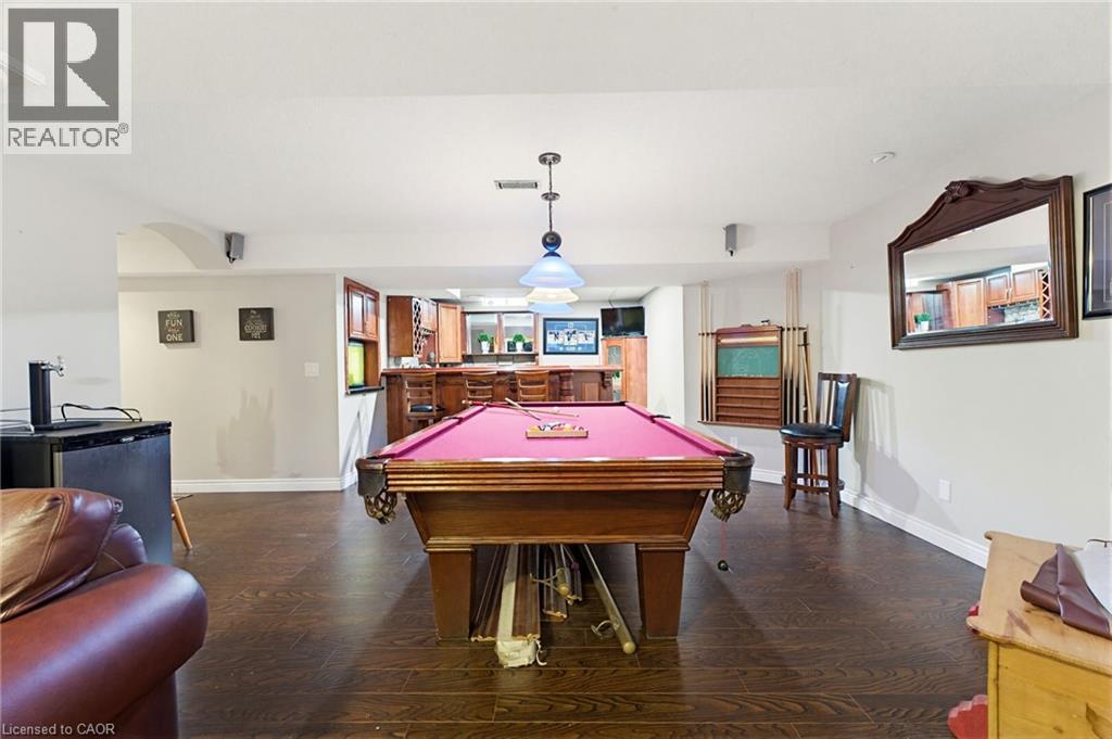 29 WATSON Crescent - 34