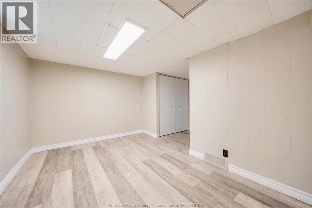 3264 DOMINION BOULEVARD, Windsor, Ontario, N9E2N5 — Photo 32