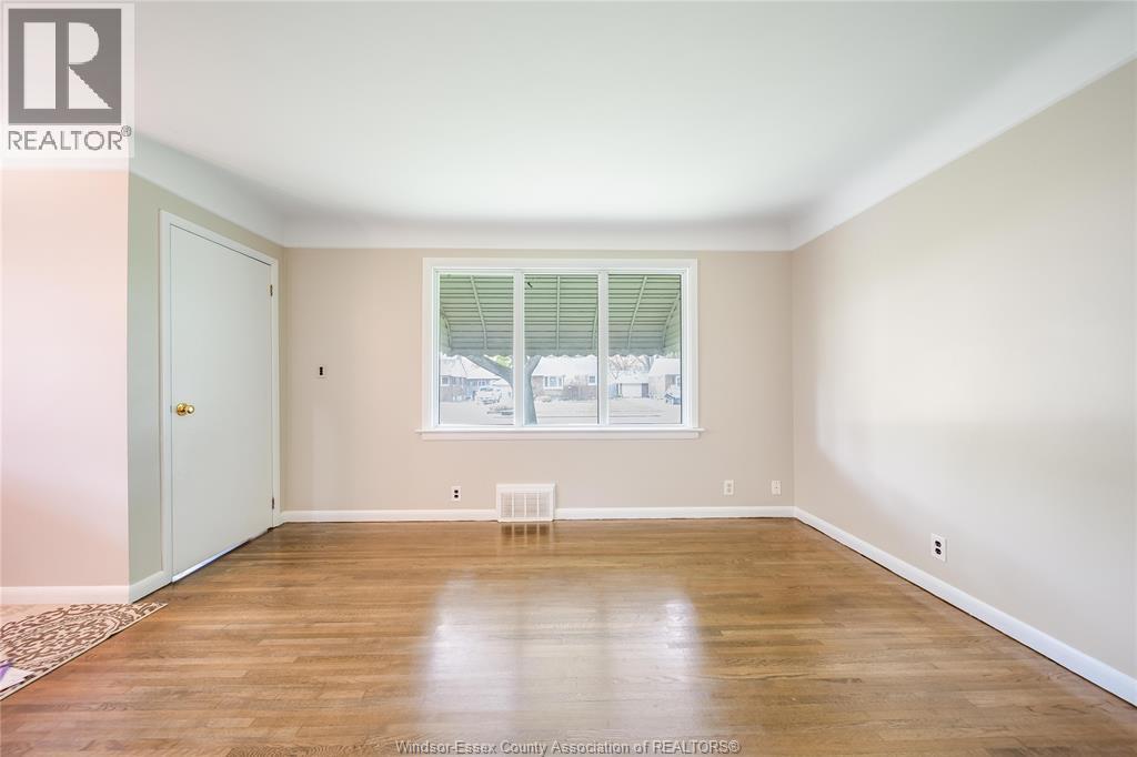 3264 DOMINION BOULEVARD, Windsor, Ontario, N9E2N5 — Photo 10