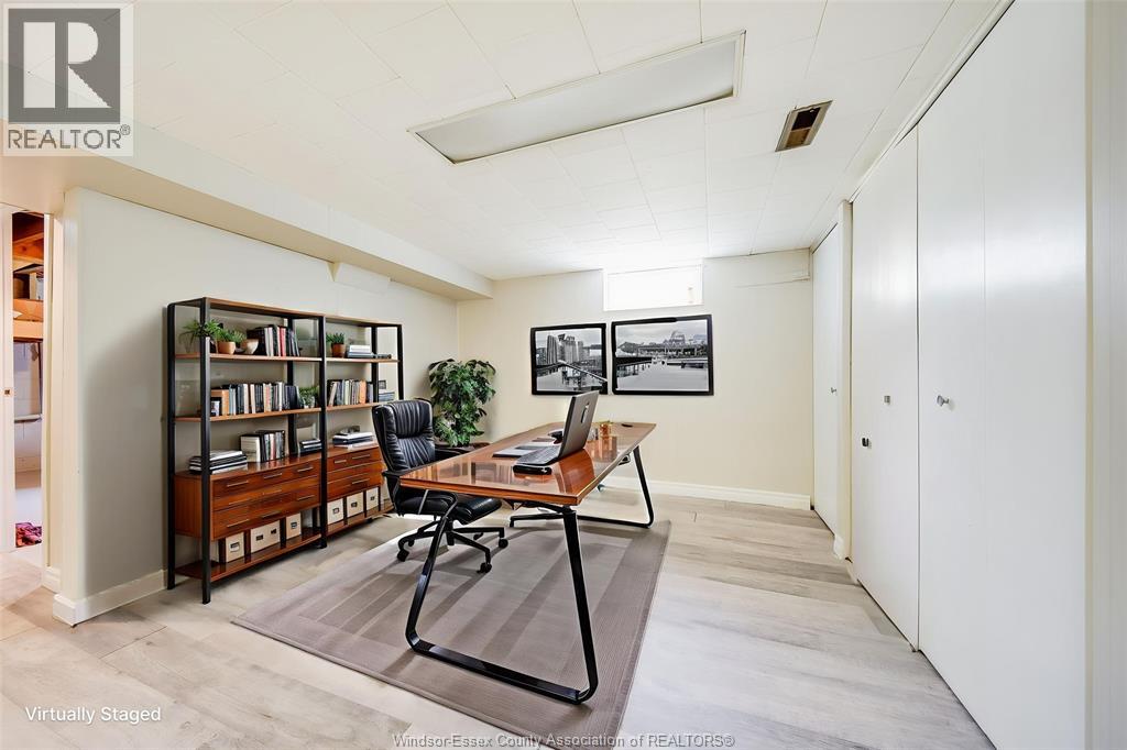 3264 DOMINION BOULEVARD, Windsor, Ontario, N9E2N5 — Photo 5