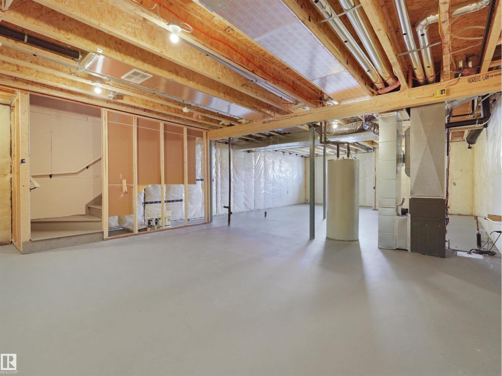 20624 43 AV NW - 44