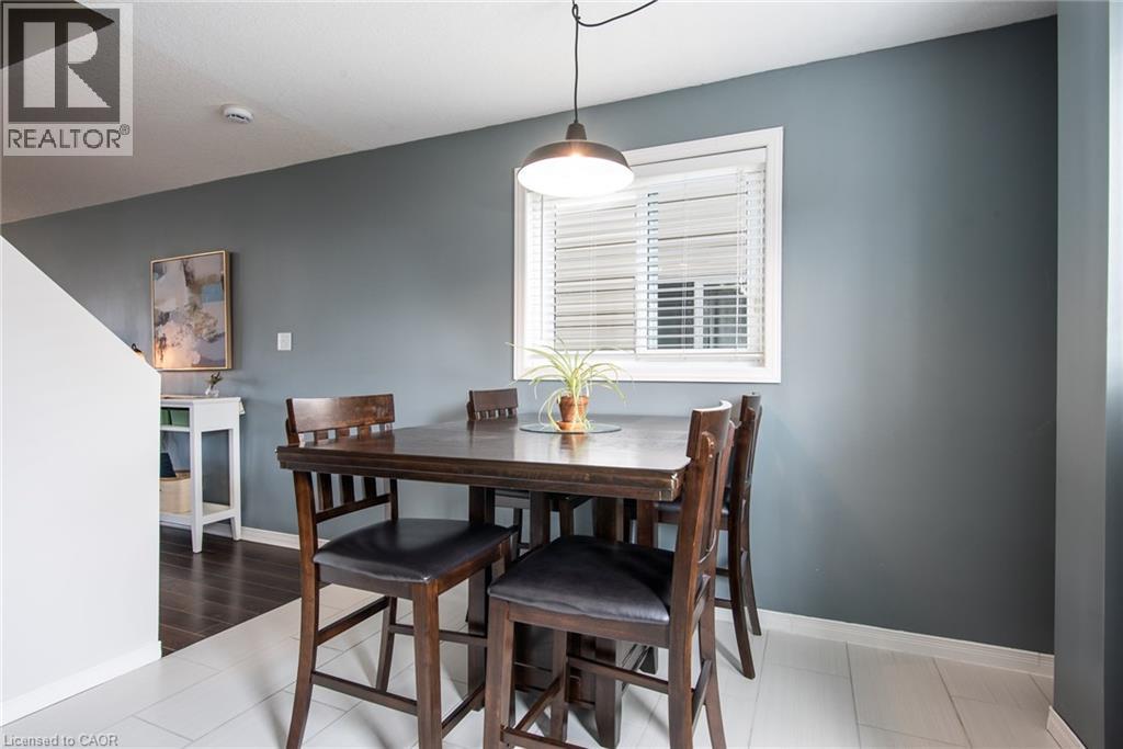 729 BRANDENBURG Boulevard, Waterloo, Ontario, N2T2V4 — Photo 41