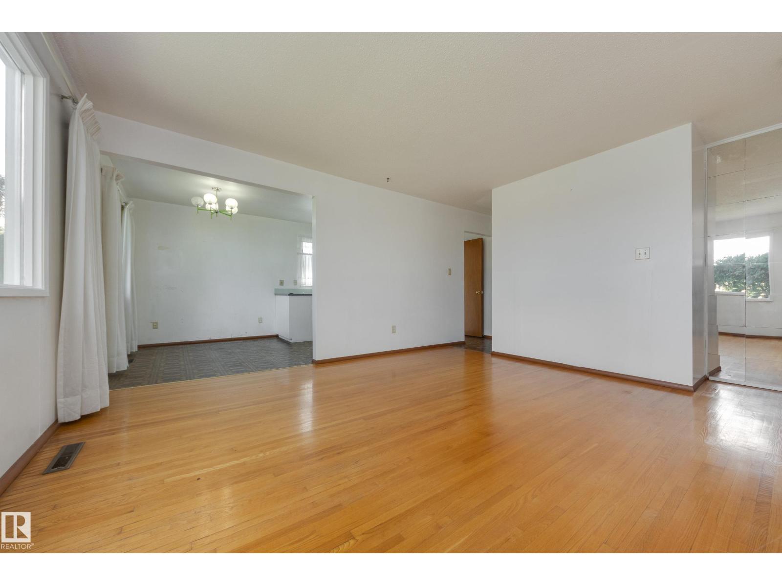 13420 94 ST NW, Edmonton