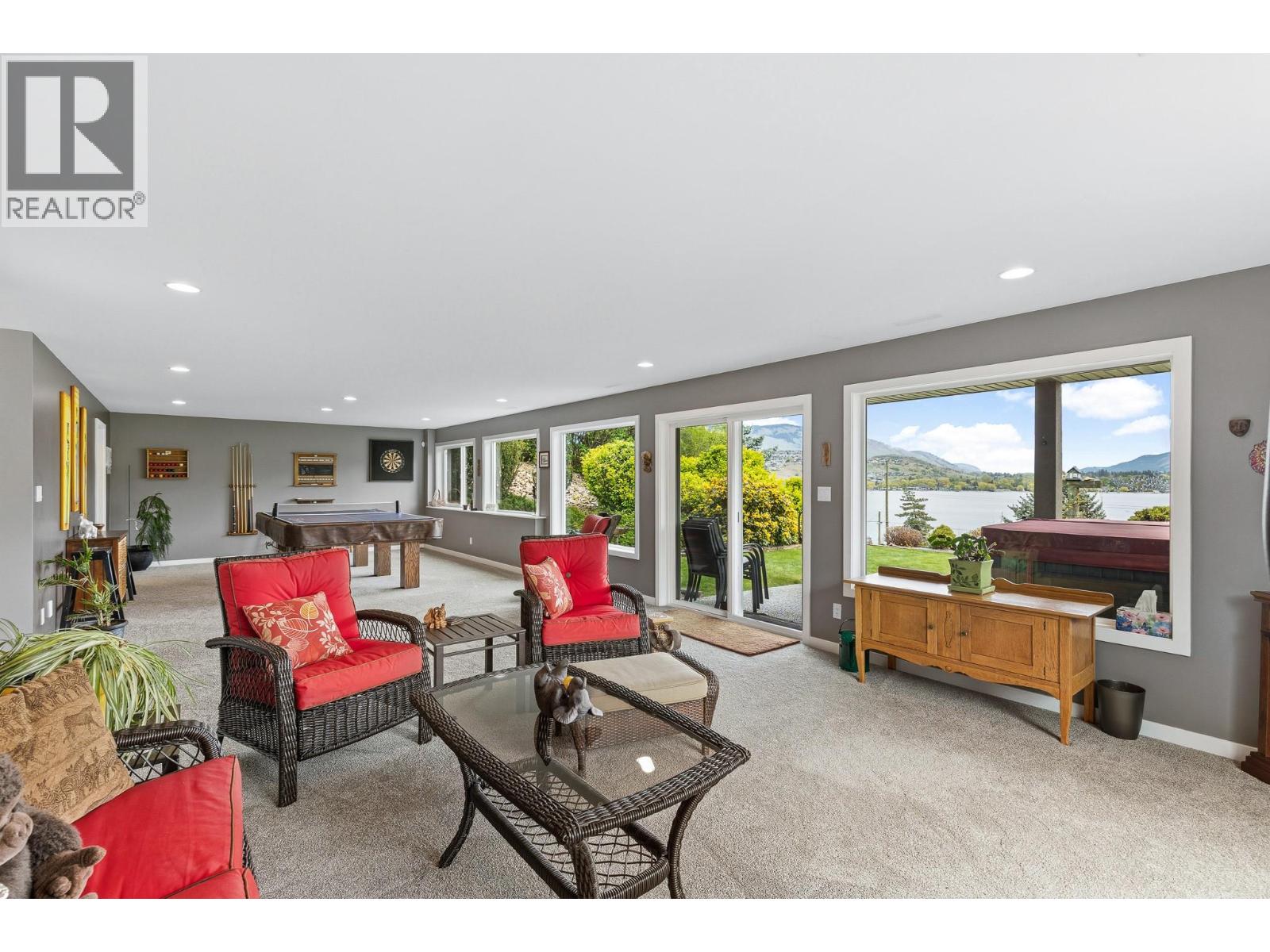 8119 Stoneridge Drive - 53