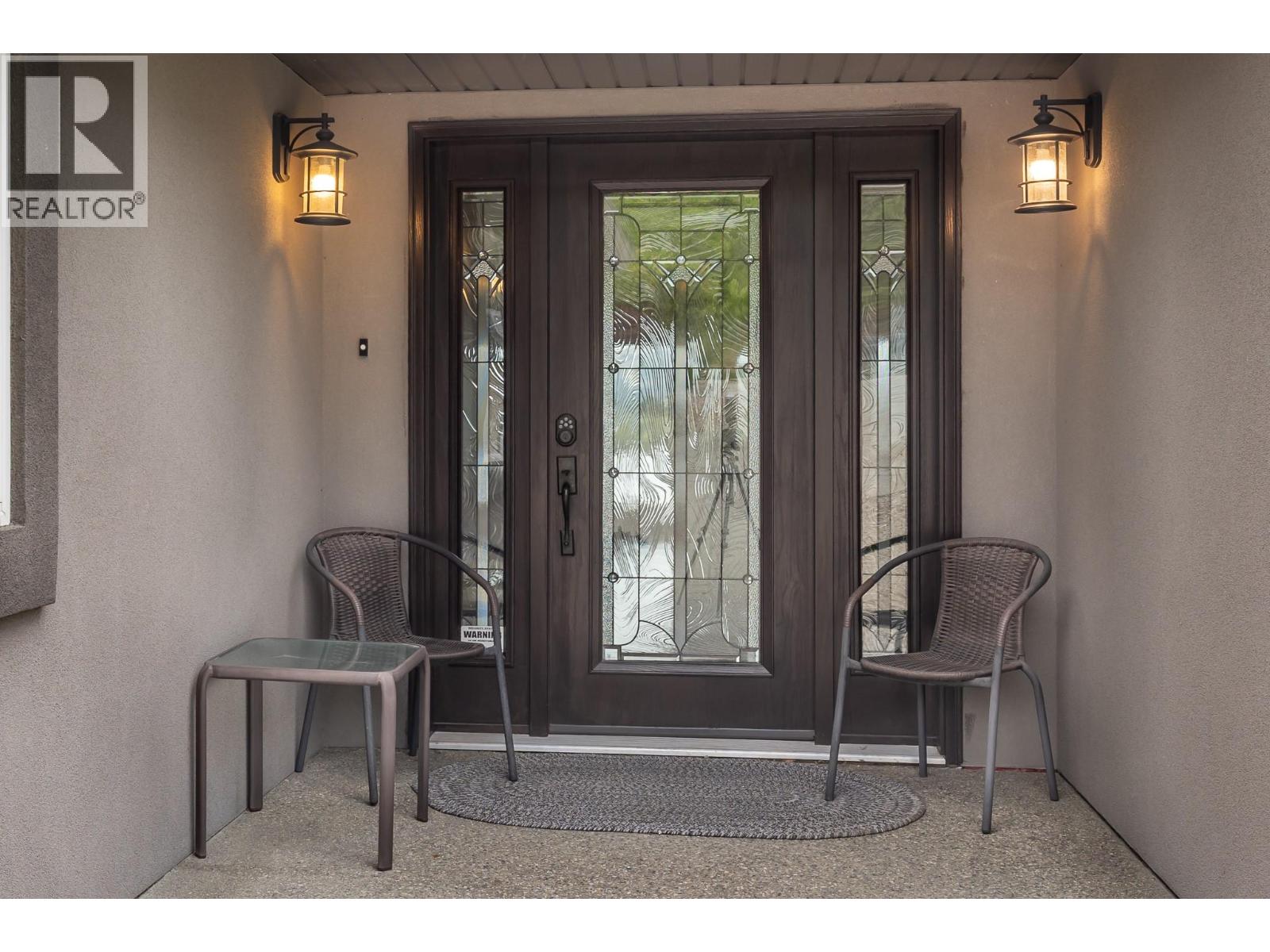 8119 Stoneridge Drive - 5