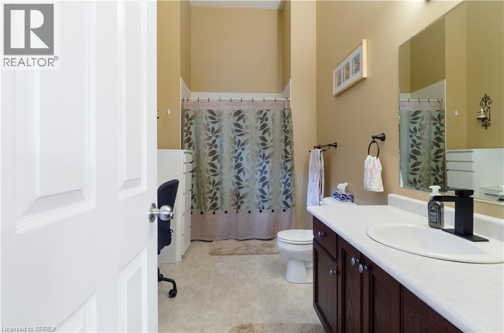 194 MCGUINESS Drive, Brantford, Ontario, N3T0B5 — Photo 7