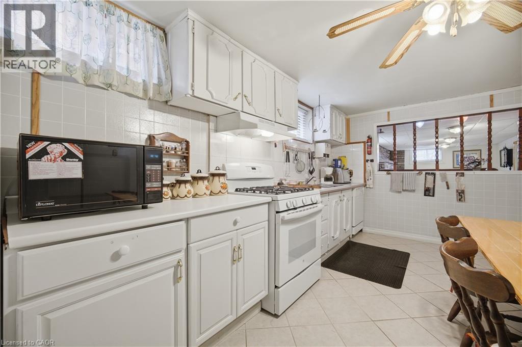 31 SUMMERCREST Drive, Hamilton, Ontario, L8K6G5 — Photo 50