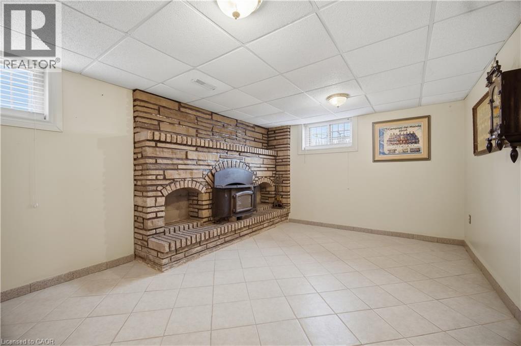 31 SUMMERCREST Drive, Hamilton, Ontario, L8K6G5 — Photo 30
