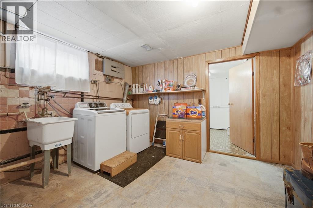 31 SUMMERCREST Drive, Hamilton, Ontario, L8K6G5 — Photo 18