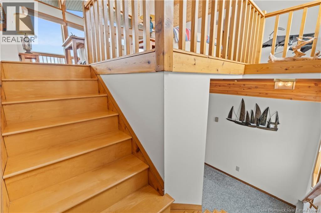 572 Fundy Drive - 25