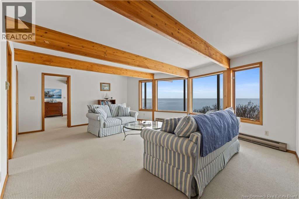 572 Fundy Drive - 27