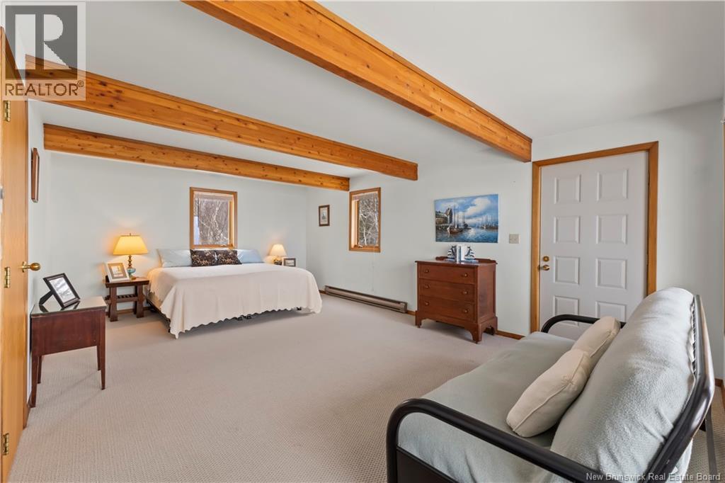 572 Fundy Drive - 29