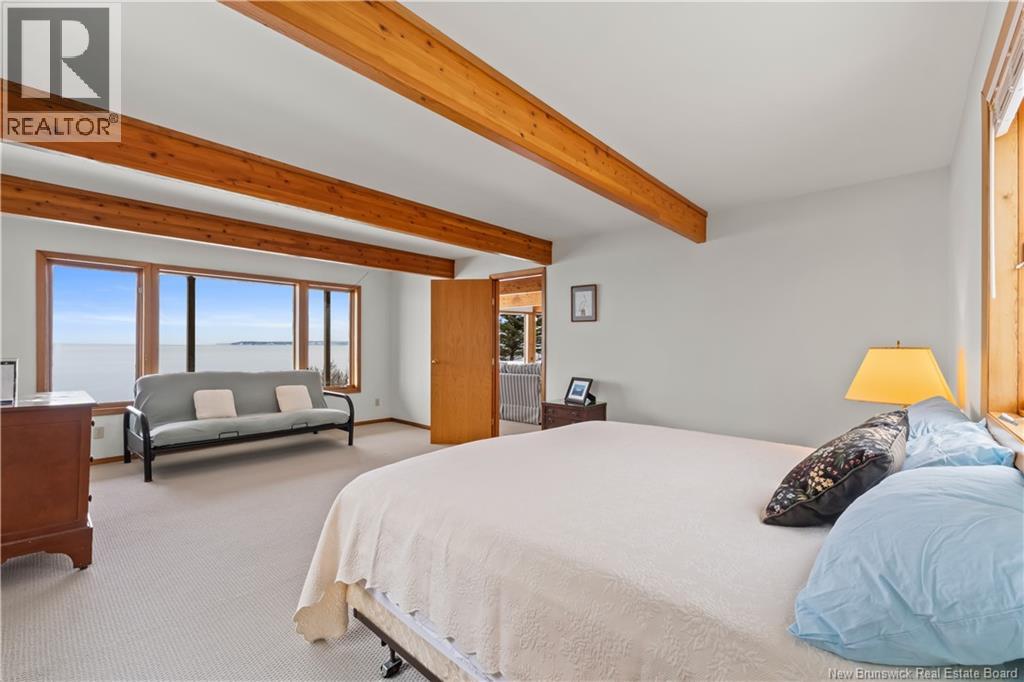 572 Fundy Drive - 30