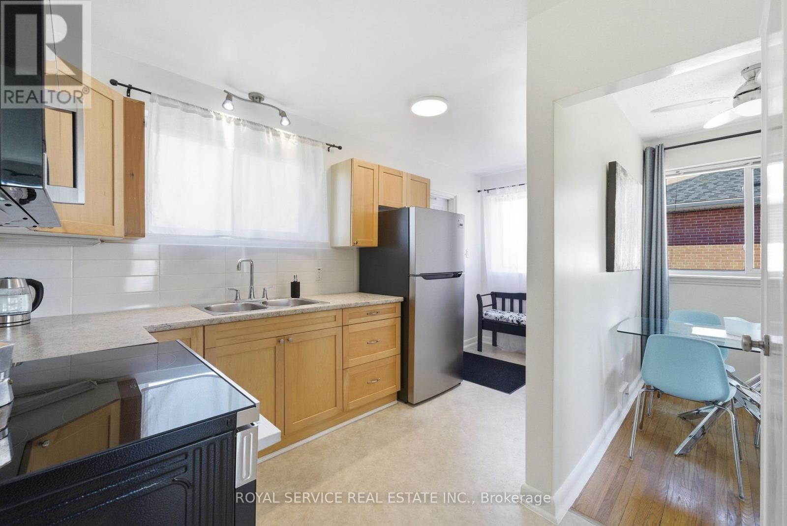 80 PRINCESS STREET - 12