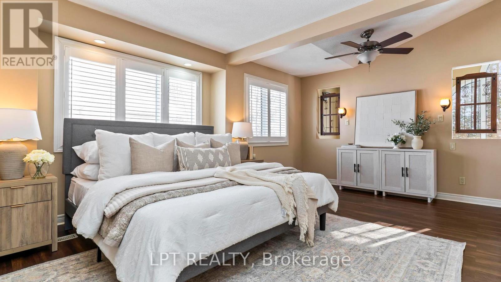 488 SUNNYSIDE CRESCENT - 16