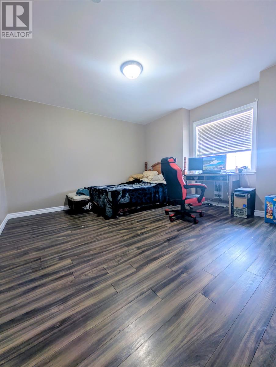 1-3 Murphy Crescent - 15