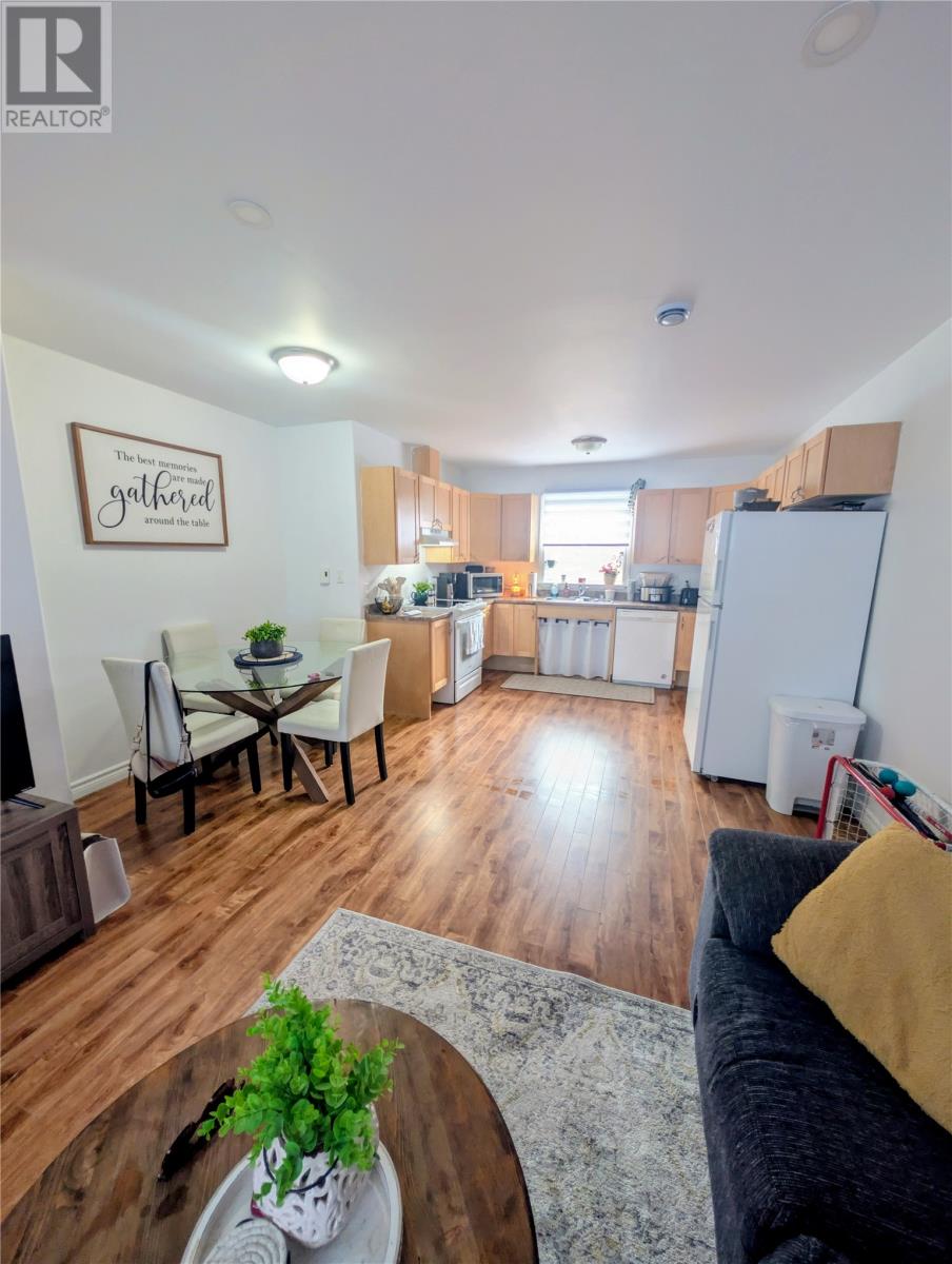 1-3 Murphy Crescent - 4