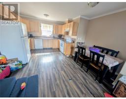 1-3 Murphy Crescent thumbnail 14