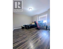 1-3 Murphy Crescent thumbnail 15