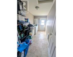 1-3 Murphy Crescent thumbnail 17
