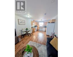 1-3 Murphy Crescent thumbnail 4