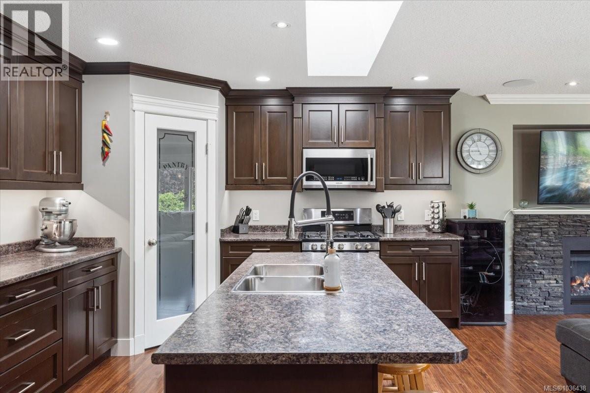 2055 Stonecrop Rd - 7