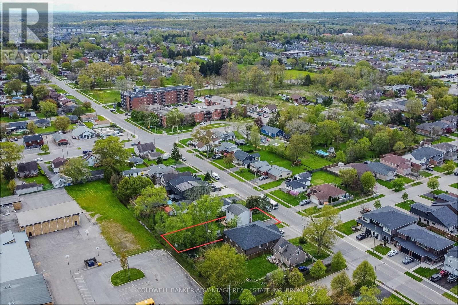 628 CLARE AVENUE - 44