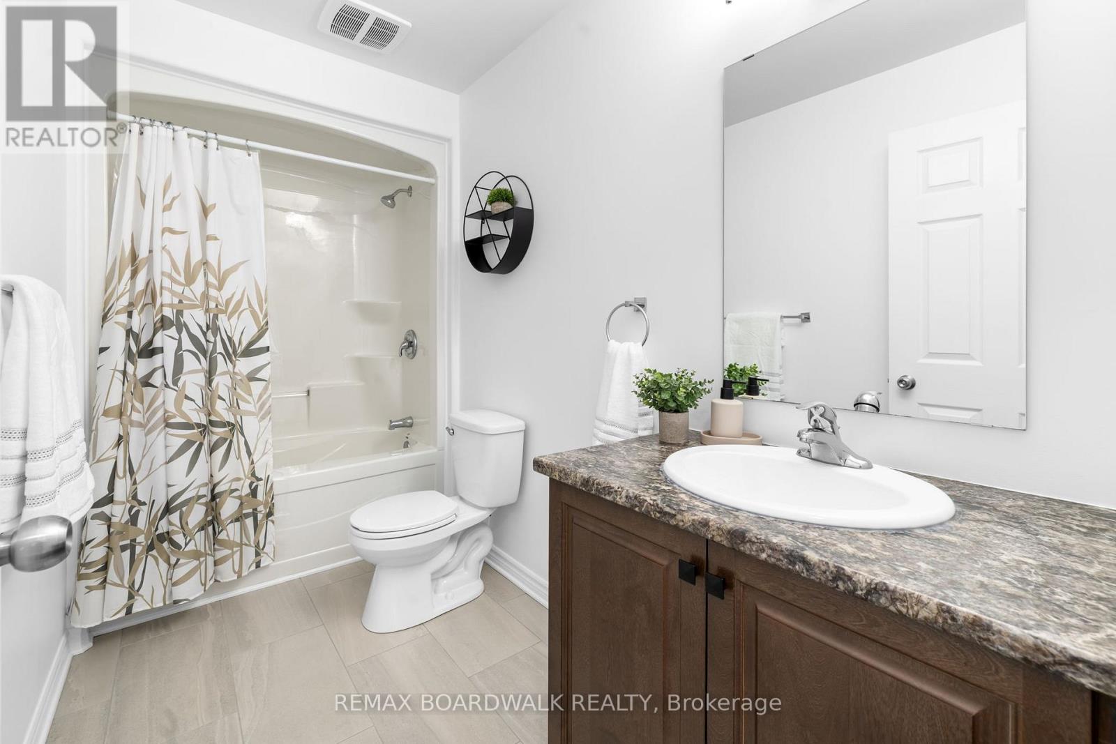 661 PINERY ROAD - 26