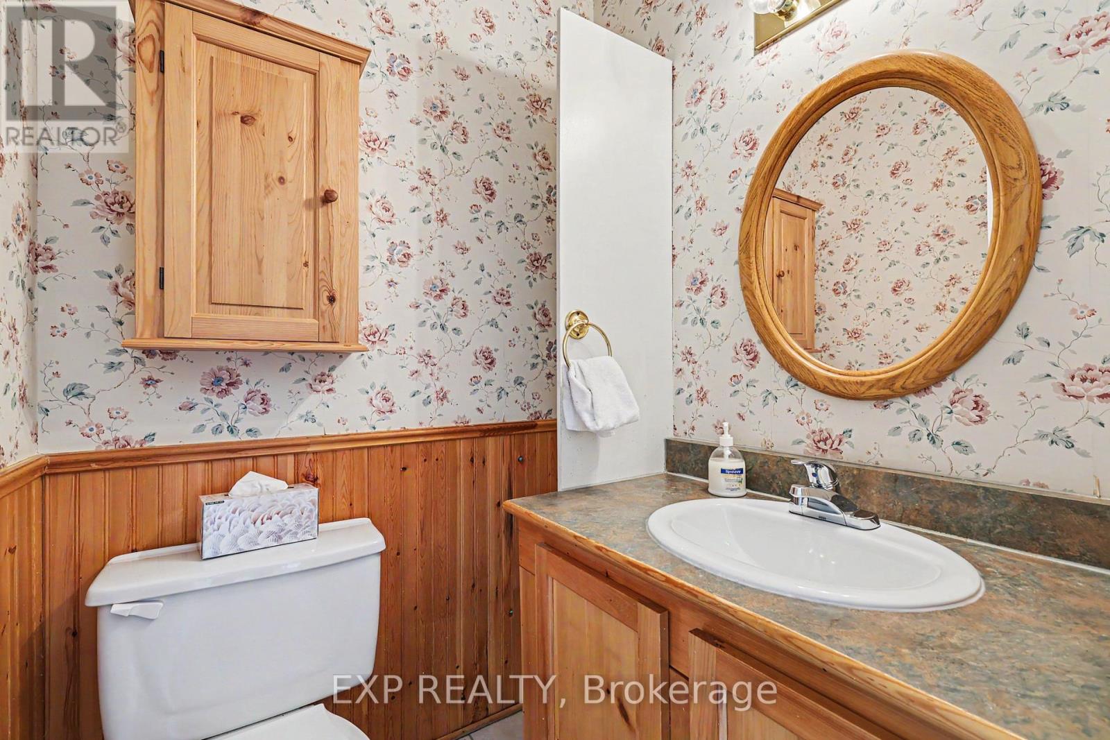 1410 BALLARD COURT - 10