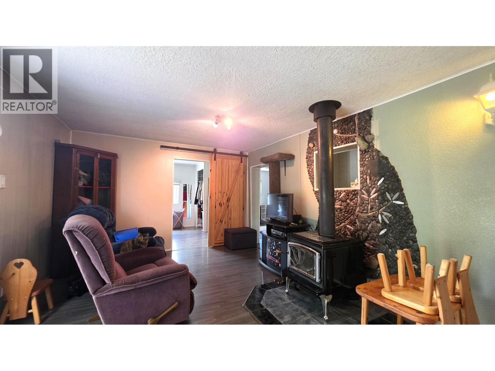 Photo 11 of 29 — 5415 SALMON VALLEY ROAD · Prince George, BC