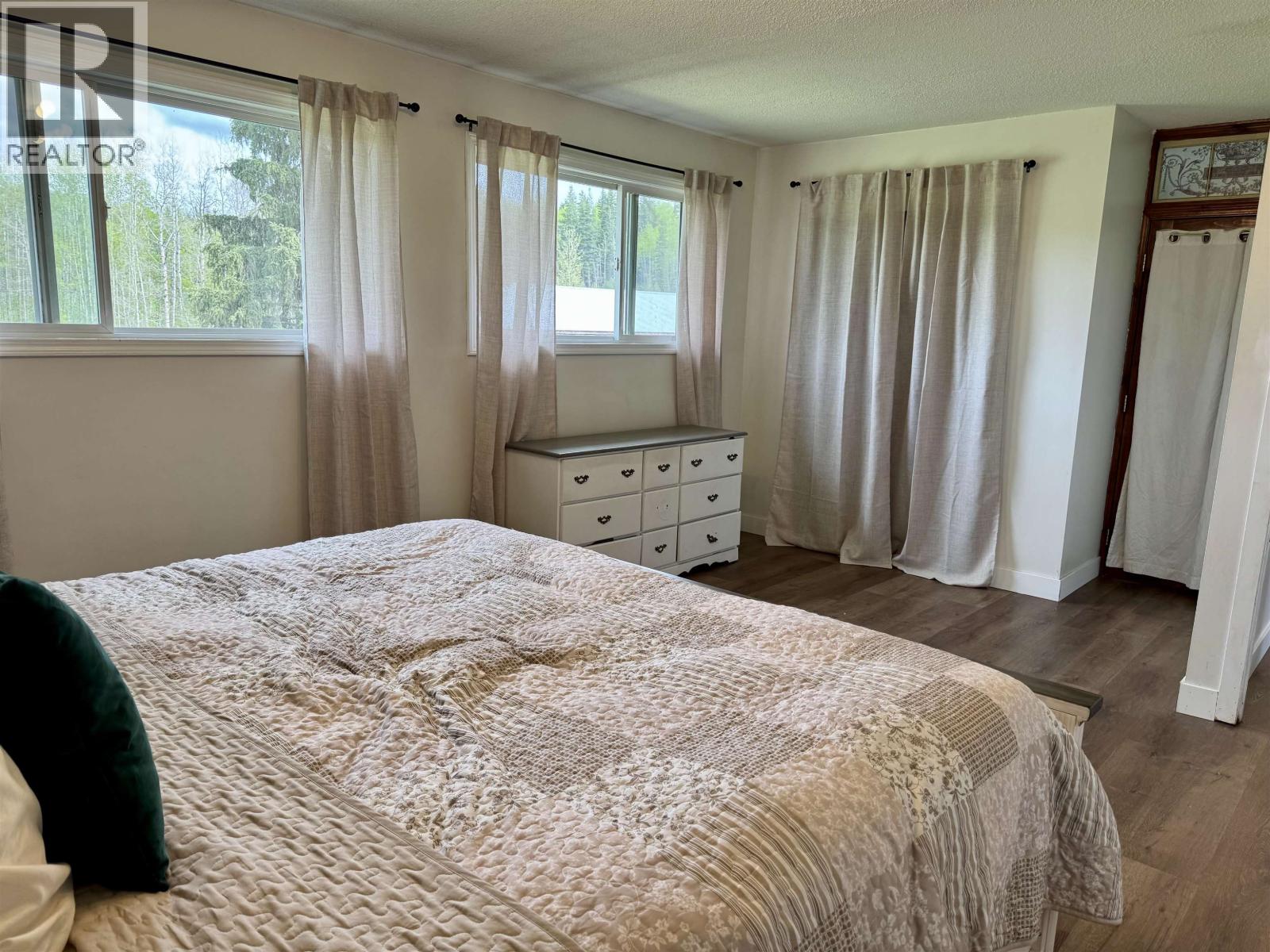 21872 W 16 HIGHWAY - 17