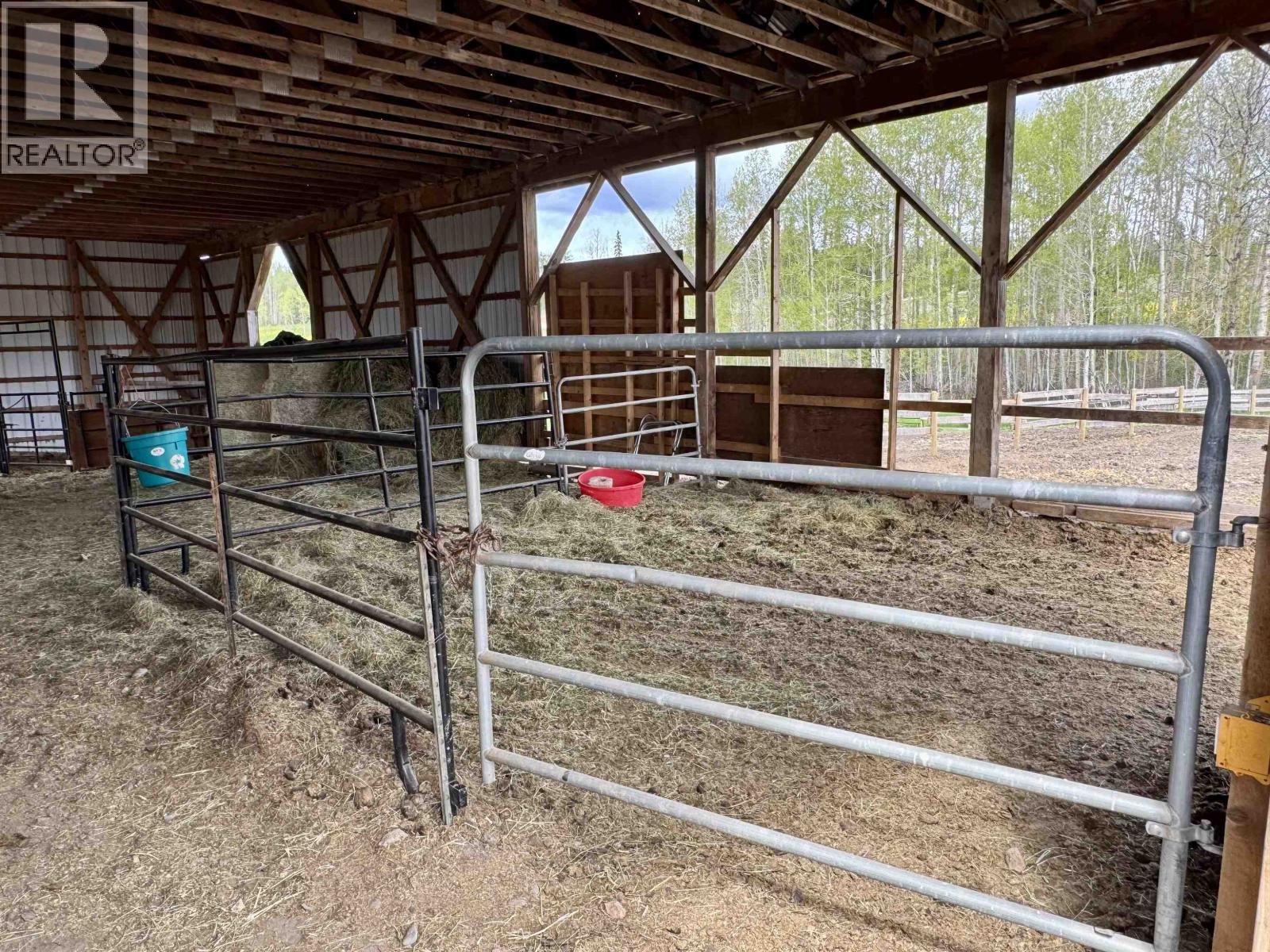 21872 W 16 HIGHWAY - 34