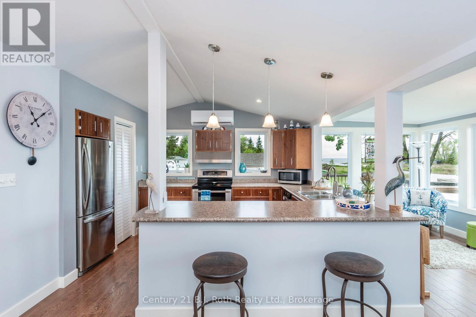 24 WILCOX ROAD - 5