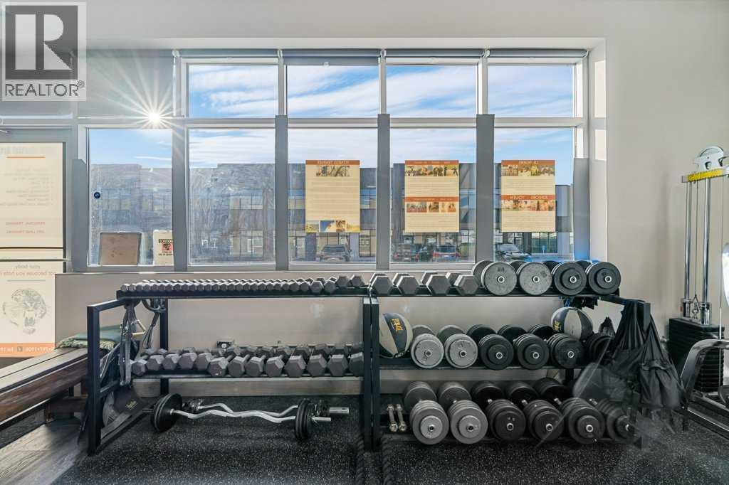 110 Commercial Drive - Photo 5